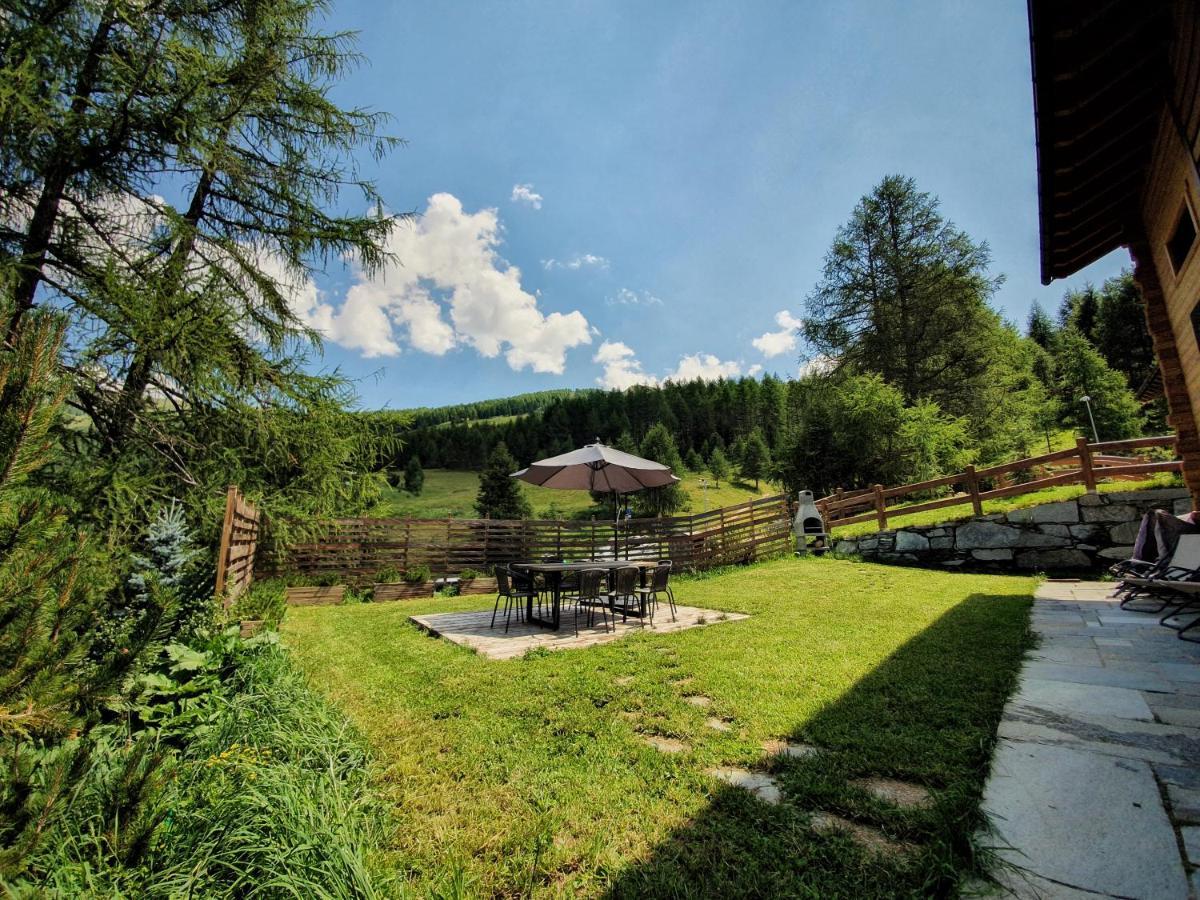 Nix & Nivis Chalet Livigno Exterior photo