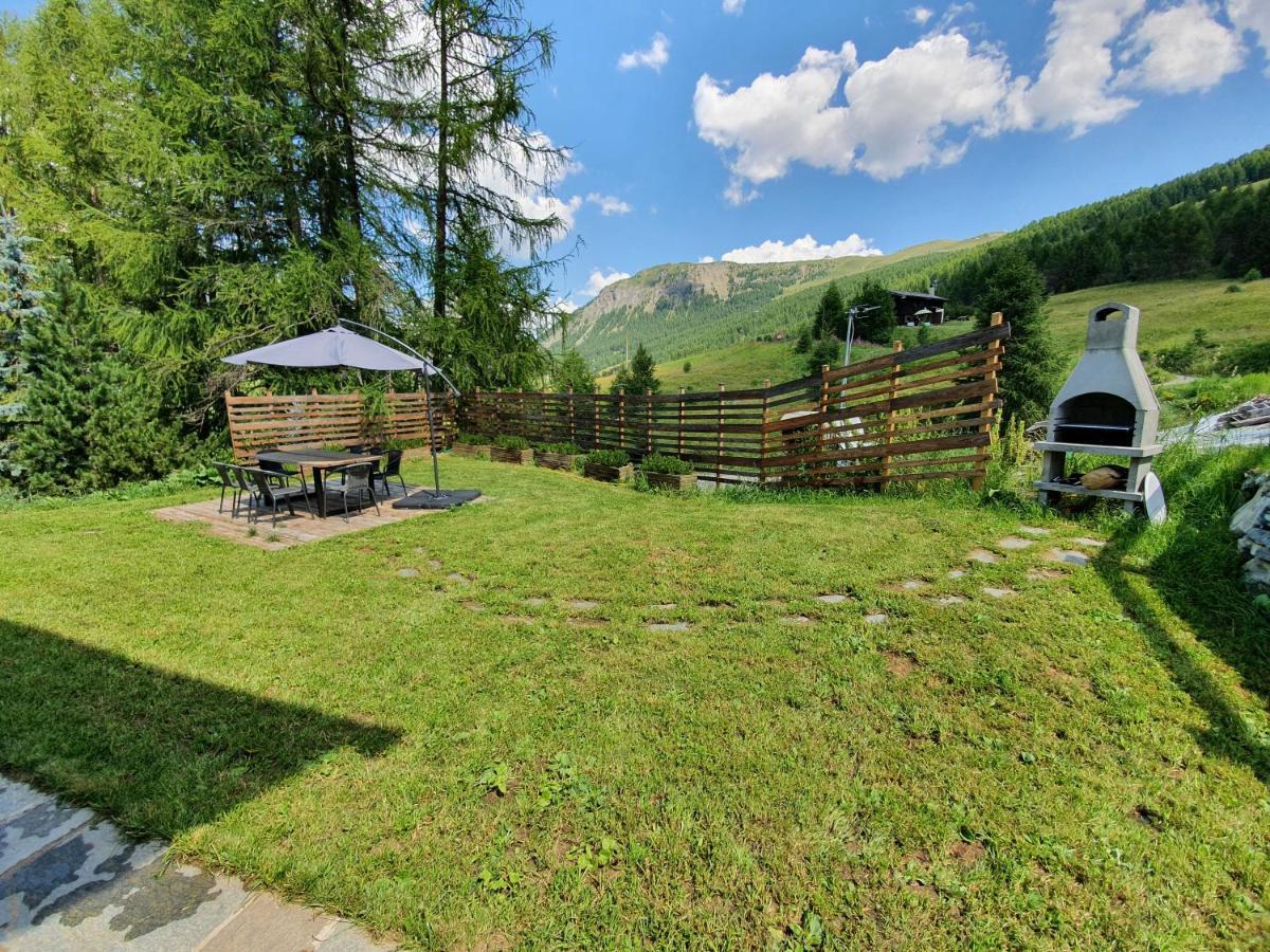 Nix & Nivis Chalet Livigno Exterior photo