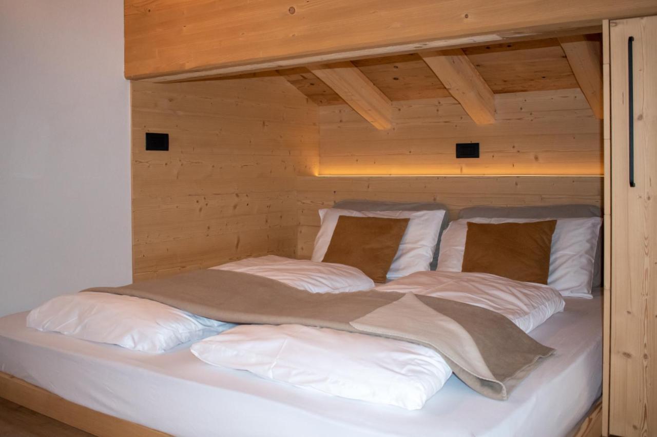 Nix & Nivis Chalet Livigno Exterior photo