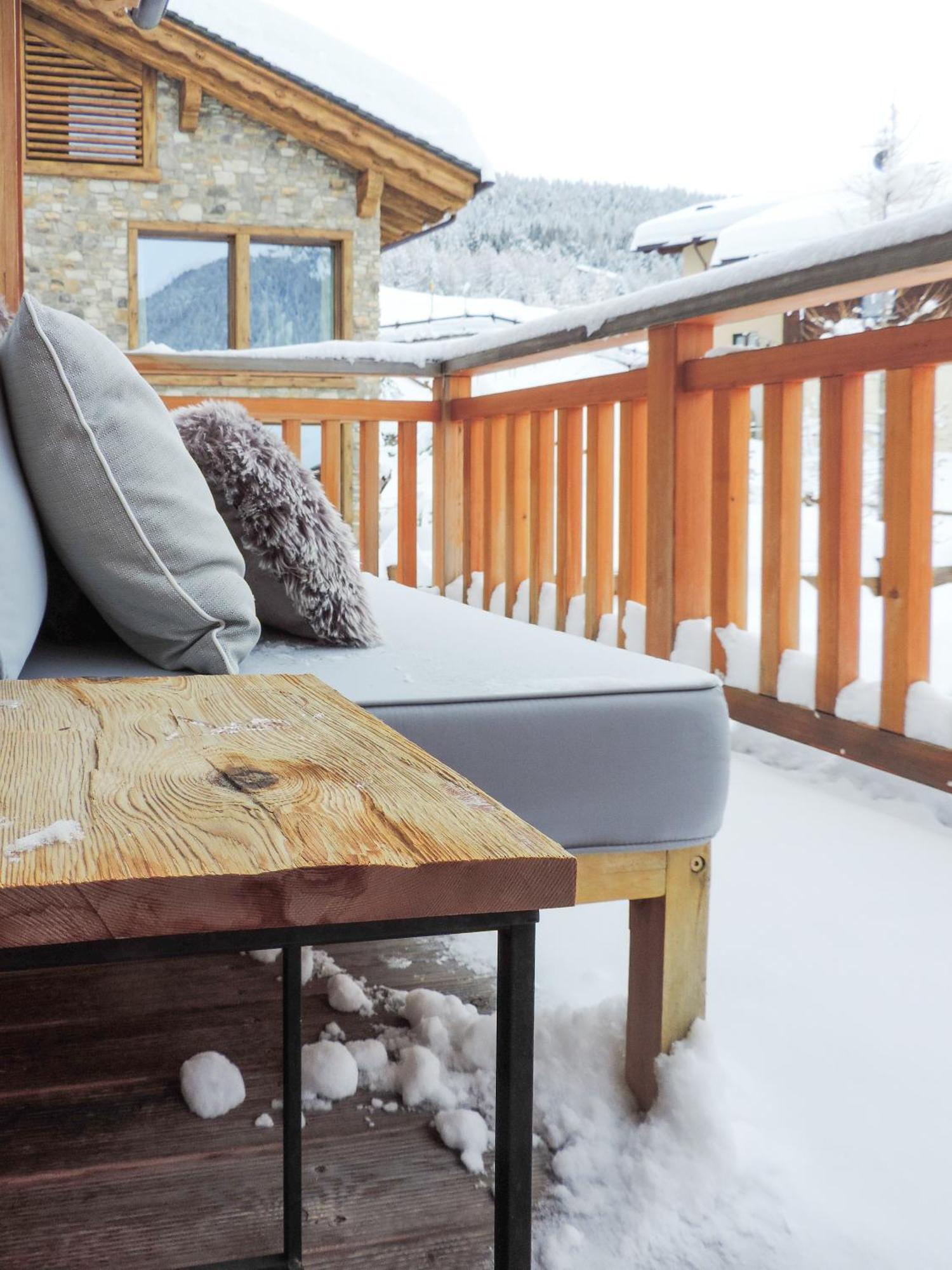 Nix & Nivis Chalet Livigno Exterior photo